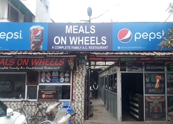 Meals-on-wheels-Fast-food-restaurants-Allahabad-prayagraj-Uttar-pradesh-1