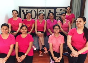 Meenakshi-yoga-aerobics-Yoga-classes-Noida-Uttar-pradesh-2