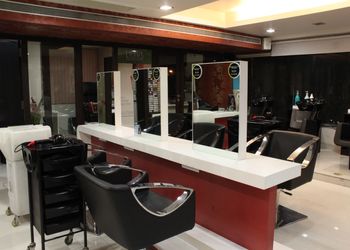 Meshail-Beauty-parlour-Deccan-gymkhana-pune-Maharashtra-1