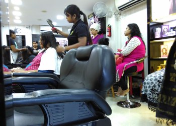 Modify-ladies-beauty-parlour-Beauty-parlour-Madhyamgram-West-bengal-3