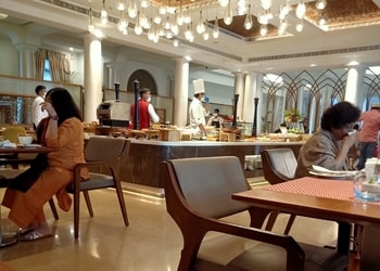 Moti-mahal-restaurant-Family-restaurants-Lucknow-Uttar-pradesh-2