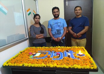 Mrdigito-Digital-marketing-agency-Geeta-bhawan-indore-Madhya-pradesh-2