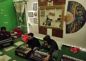 Music-academy-chandigarh-Guitar-classes-Sector-35-chandigarh-Chandigarh-3