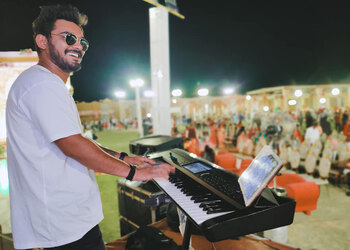 Music-mantra-by-devashish-sharma-Music-schools-Ajmer-Rajasthan-1