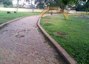 Nana-nani-park-Public-parks-Solapur-Maharashtra-3