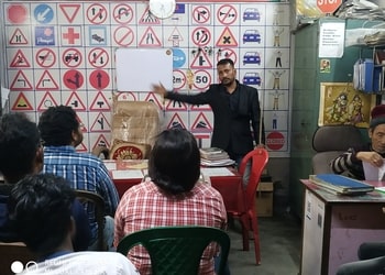 Naskar-motor-training-school-Driving-schools-Topsia-kolkata-West-bengal-2