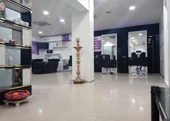 Naturals-salon-and-spa-vadapalani-Beauty-parlour-Vadapalani-chennai-Tamil-nadu-2