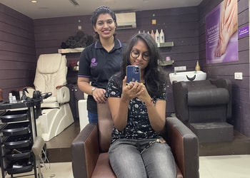 Naturals-salon-Beauty-parlour-Arundelpet-guntur-Andhra-pradesh-3