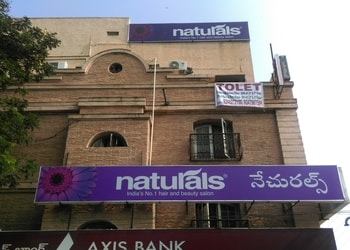 Naturals-salon-Beauty-parlour-Dilsukhnagar-hyderabad-Telangana-1