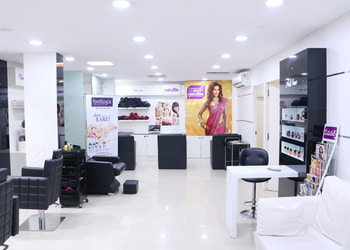 Naturals-salon-Beauty-parlour-Dilsukhnagar-hyderabad-Telangana-3