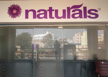 Naturals-salon-Beauty-parlour-Sullurpeta-nellore-Andhra-pradesh-1