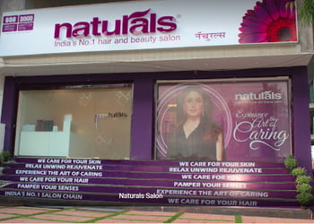 Naturals-salon-spa-Beauty-parlour-Nagpur-Maharashtra-1