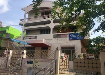 Naveena-ladies-hostel-Girls-hostel-Guntur-Andhra-pradesh-1