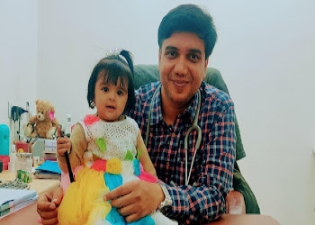 Navkar-clinic-Child-specialist-pediatrician-New-market-bhopal-Madhya-pradesh-2