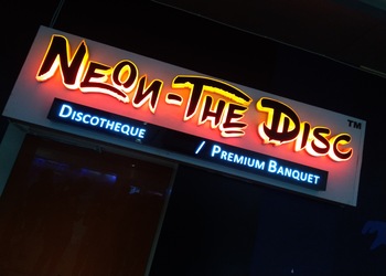 Neon-the-disc-Banquet-halls-Athwalines-surat-Gujarat-1