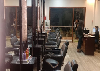 New-beauty-salon-Beauty-parlour-Sector-51-noida-Uttar-pradesh-1