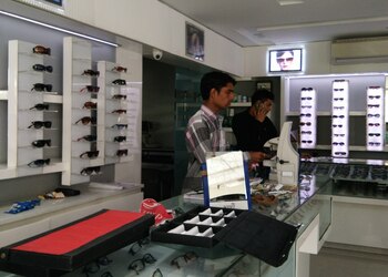 New-look-optical-Opticals-Bhanwarkuan-indore-Madhya-pradesh-3