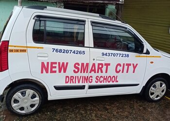 New-smart-city-driving-training-school-Driving-schools-Bhubaneswar-Odisha-3