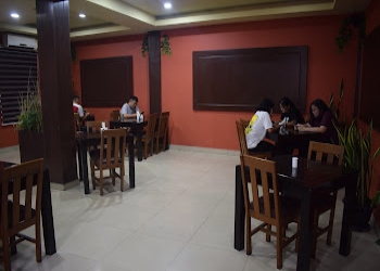 Oliva-restaurant-Family-restaurants-Aizawl-Mizoram-2