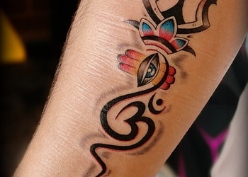 Om-tattoo-shop-Tattoo-shops-Bhojubeer-varanasi-Uttar-pradesh-2