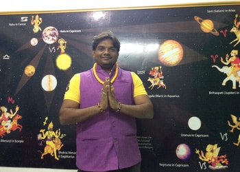 Om-vaibhav-laxmi-astrology-Astrologers-Gandhinagar-Gujarat-1