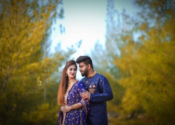 Omkar-studio-works-Wedding-photographers-Bannimantap-mysore-Karnataka-3