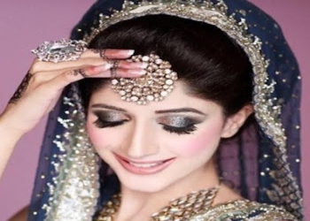 P-d-makeup-studio-Beauty-parlour-Sitapur-Uttar-pradesh-2