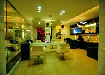 Page3-luxury-salon-Beauty-parlour-Ukkadam-coimbatore-Tamil-nadu-2