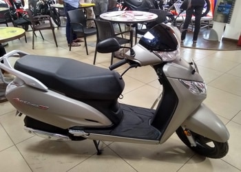 Palace-honda-Motorcycle-dealers-Mysore-Karnataka-2