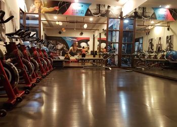 Physc-gym-Gym-Navi-mumbai-Maharashtra-3