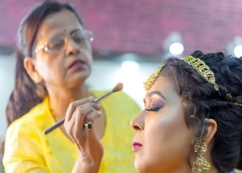 Plaza-parlour-Beauty-parlour-Arrah-Bihar-1