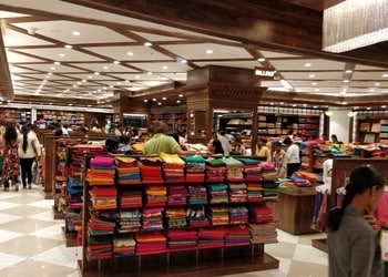 Pothys-Clothing-stores-Majestic-bangalore-Karnataka-3