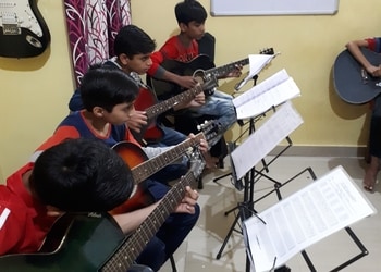 Prashant-panda-music-classes-Guitar-classes-Durg-Chhattisgarh-2