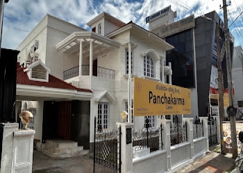 Purnasoukhya-arogyasiri-ayurveda-Ayurvedic-clinics-Mysore-Karnataka-2