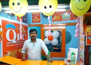 Qfc-Fast-food-restaurants-Raiganj-West-bengal-2