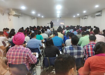 Raj-malhotras-study-group-Coaching-centre-Chandigarh-Chandigarh-3