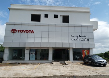 Rajyog-toyota-Car-dealer-Gandhi-nagar-nanded-Maharashtra-1