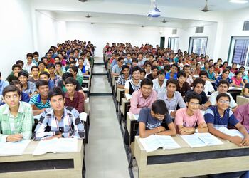 Rathi-career-forum-pvt-ltd-Coaching-centre-Amravati-Maharashtra-2