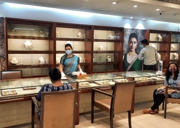 Reliance-jewels-Jewellery-shops-College-square-cuttack-Odisha-2