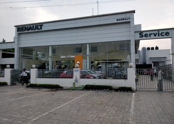 Renault-Car-dealer-Rampur-garden-bareilly-Uttar-pradesh-1