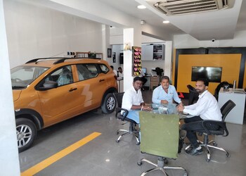 Renault-dombivali-Car-dealer-Dombivli-west-kalyan-dombivali-Maharashtra-2