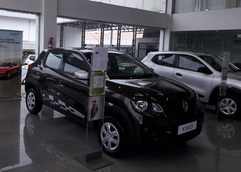 Renault-kochi-Car-dealer-Ernakulam-junction-kochi-Kerala-2