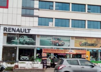 Renault-nagpur-Car-dealer-Manewada-nagpur-Maharashtra-1