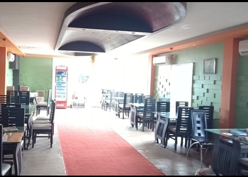 Restora-jalshaghar-Chinese-restaurants-Digha-West-bengal-2