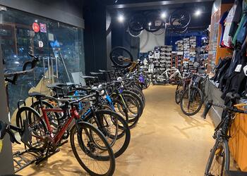 Revolution-bike-store-Bicycle-store-Navrangpura-ahmedabad-Gujarat-2