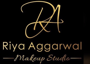 Riya-aggarwal-Bridal-makeup-artist-Geeta-bhawan-indore-Madhya-pradesh-1