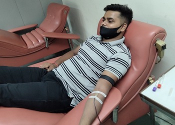 Rotary-blood-bank-24-hour-blood-banks-New-delhi-Delhi-3