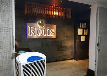 Rotis-Pure-vegetarian-restaurants-Hitech-city-hyderabad-Telangana-1