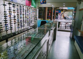 Royal-optical-Opticals-Akota-vadodara-Gujarat-2