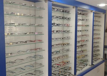 Royal-optical-Opticals-Raopura-vadodara-Gujarat-3